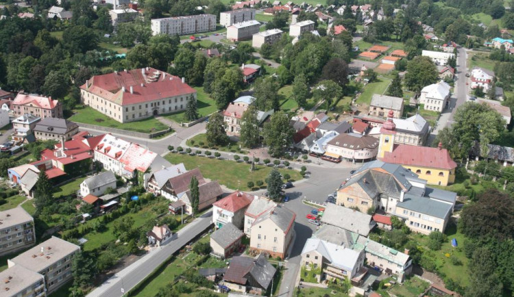 Část Rokytnice je dále bez tepla. Zastupitelé budou jednat s dodavatelem