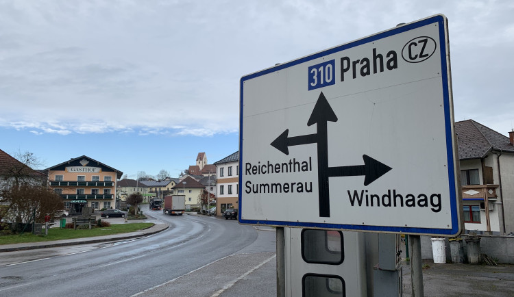 Z plánů v Temelíně máme obavy, říkají Rakušané u hranic. Protesty jsou reálné