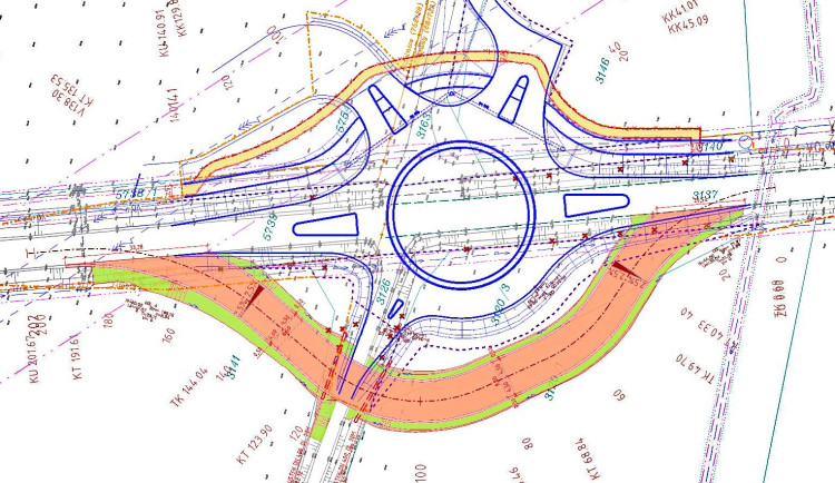 U Solnice vyrostl nový kruhový objezd, zklidní dopravu v budoucí průmyslové zóně