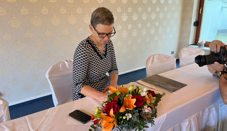 Hradec Králové má svou první primátorku. Zastupitelstvo dnes zvolilo Pavlínu Springerovou