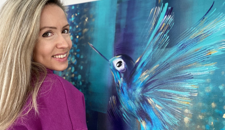 Petra Volenec Němečková se svým obrazem