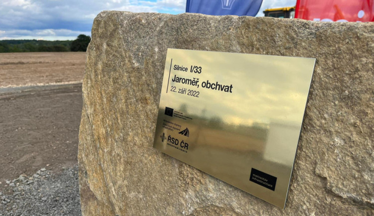 Krajský soud zamítl žalobu proti vyvlastnění pozemků v trase obchvatu Jaroměře