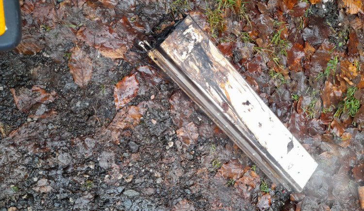 Za požár bytu mohla baterka elektrokola. Chytla i přesto, že nebyla v zásuvce