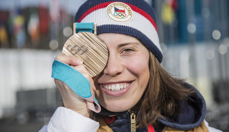 Tváří Olympiády dětí a mládeže v hradeckém kraji bude snowboardistka Eva Adamczyková