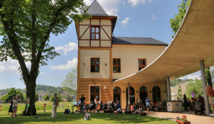 V Náchodě by mohla vzniknout vila podle návrhu architekta Kaplického