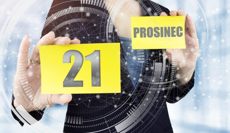 Copyright (c) 2022 Alexa Mat/Shutterstock.  No use without permission.