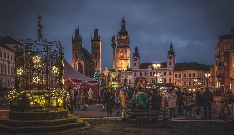 Jak je nové vedení města spokojené s trhy, které naplánovalo to minulé?