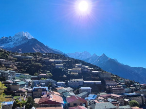 SAMA V NEPÁLU: Himalájská facka, první pohled na majestátné velikány a osobní loučení