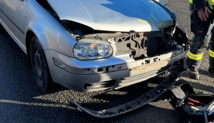 Na přejezdu se srazil vlak s automobilem, při nehodě nedošlo ke zranění