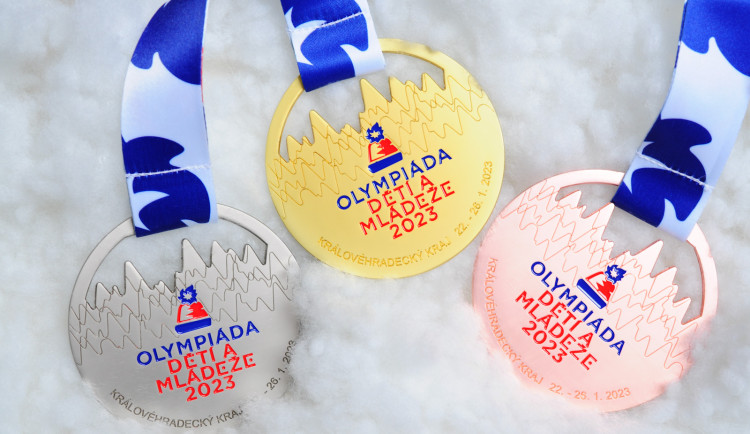 Medaile na Olympiádu dětí a mládeže v kraji navrhla sportovkyně a karatistka Radka Tesařová