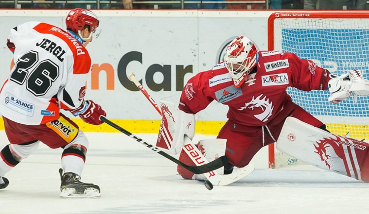 Dres Lvů oblékne Patrik Bartošák