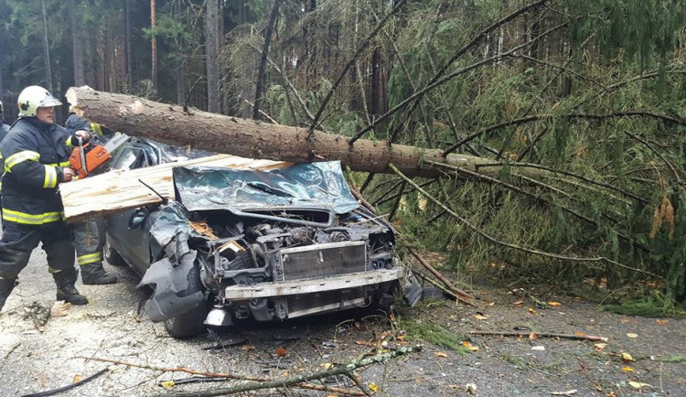 V hradeckém kraji v loni živly způsobily škody za 117 milionů korun. Nejvyšší škodu má na kontě požár
