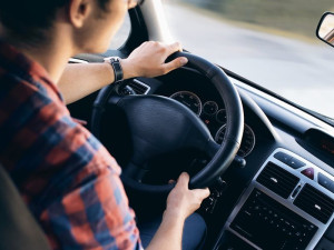 Desítky tisíc řidičů si v Královéhradeckém kraji musí pro nový řidičák