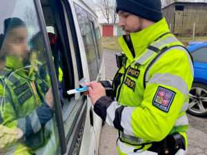 Policie uspořádala dopravně bezpečnostní akci, během které zkontrolovala 700 řidičů. Zaměřili se na alkohol