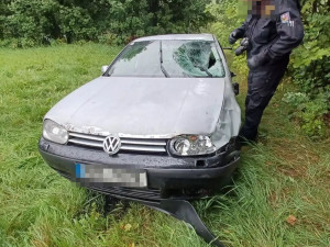 Pět let vězení uložil soud řidiči, který v Adršpachu usmrtil dva chodce a ujel