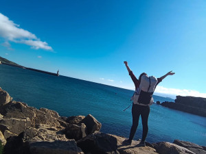 Jsem blázen, asi ano, ale nuda je horší, říká dívka, která jde pěšky ze Španělska do Norska