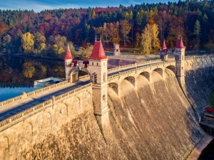 Lidé si budou moct prohlédnout útroby přehrady a elektrárny Les Království