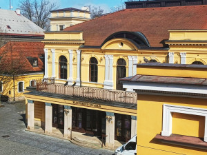 Hradecké Klicperovo divadlo láká na koncerty, přijede Langerová