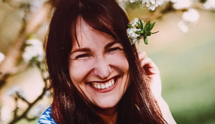 size3-16814629951933-152-ivana-vesela