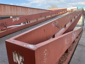 Co s polorozpadlou obchodní pasáží Hvězda v Hradci Králové? Ptali jsme se zastupitelských klubů