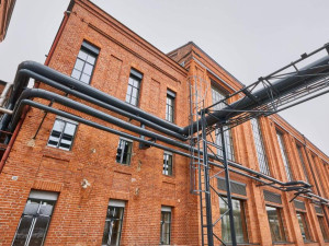 V Trutnově se otevře nová galerie Centrum současného umění EPO1. Vznikla v prostorách staré továrny