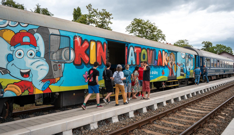 Do Hradce Králové přijede Preventivní vlak. Děti má seznámit s nebezpečím na železnici
