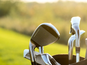 Golfisté od nejmenších po zkušené si v Hradci Králové zkusí patování