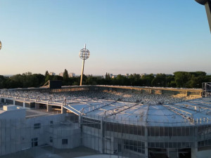 VIDEO: Podívejte se, jak vypadá fotbalový stadion v Hradci Králové z ptačí perspektivy