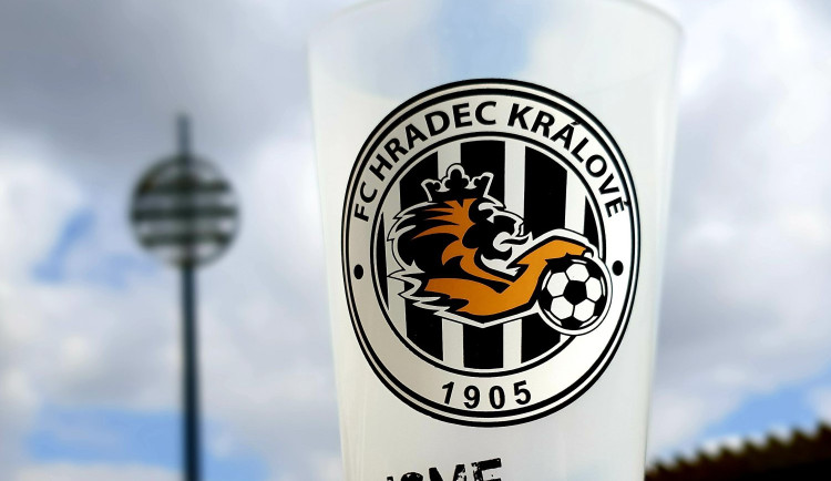 Výběr strategického partnera pro FC Hradec Králové chce město zahájit v září