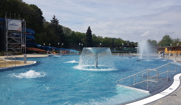 Další východočeská koupaliště zahajují sezónu, dočká se Trutnov i Náchod