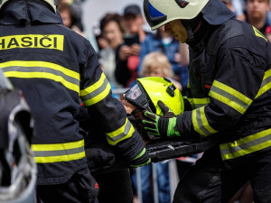 Veřejnosti se už zítra otevřou některé hasičské stanice. Návštěvníci si budou moci vyzkoušet i fyzické testy