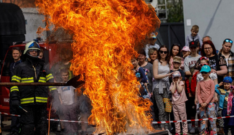Den otevřených stanic