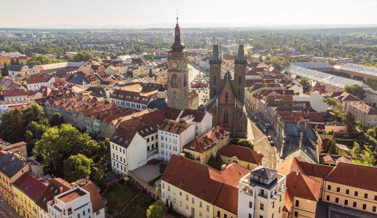 ANKETA: Hradecký kraj je druhým nejlepším místem pro život v zemi. Porota ocenila bezpečnost i péči o děti