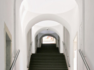 Od pondělí bude zavřené schodiště Bono publico v historickém centru Hradce Králové