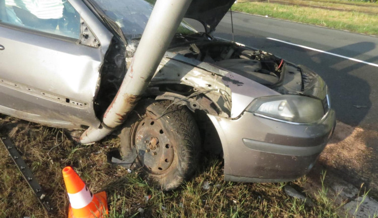 Hned za dvě nehody v Hradci Králové může alkohol. Jeden z řidičů nadýchal čtyři promile