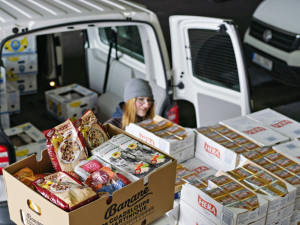 Kdo plýtvá jídlem, vyhazuje tisíce do koše