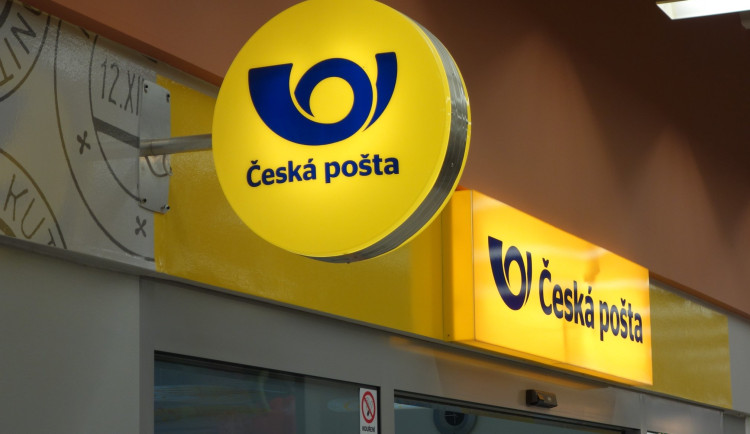 Pošta ve Dvoře Králové omezí otevírací dobu. Lidé si čas návštěvy budou moci rezervovat on-line