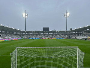 PROGRAM: V Hradci Králové se otevře nový stadion. Lidé mohou využít MHD zdarma