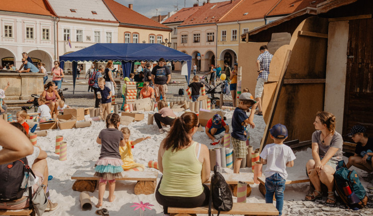 Festival Jičín – město pohádky se pravidelně koná přes 30 let. Letos ožije Pohádkovým oKouzlením