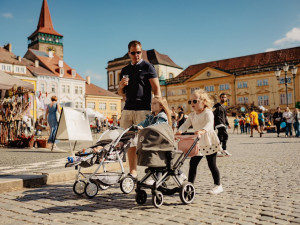 Pohádkový festival v Jičíně navštívily desítky tisíc lidí. Úspěch měl i videomapping