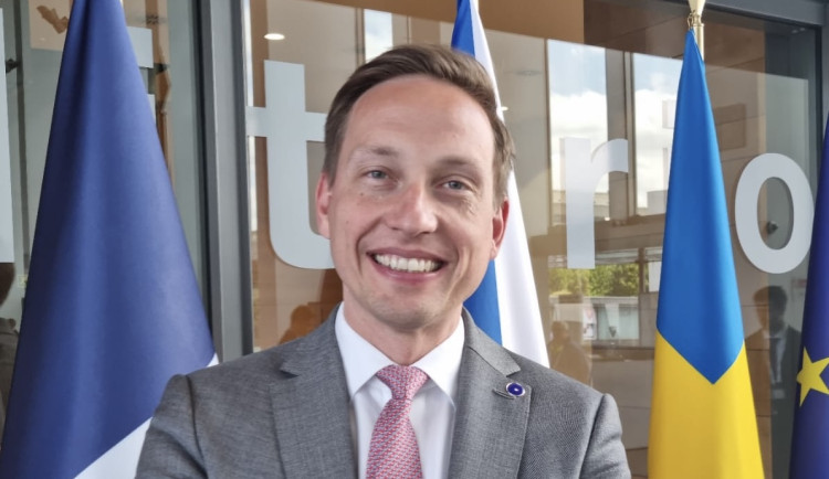 Karel Dvořák, náměstek člena vlády