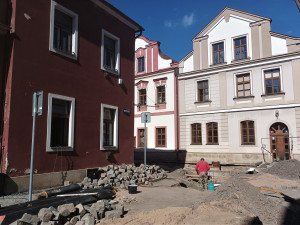 Hradečtí archeologové objevili další důkazy o přemyslovském hradišti