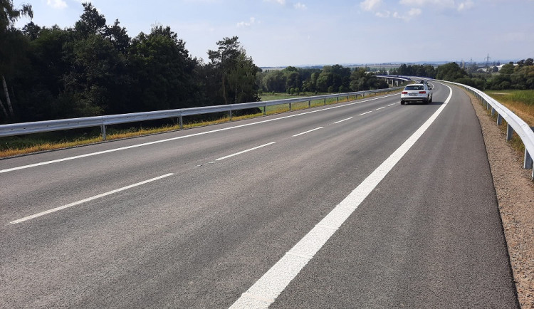 Hradecký kraj, ŘSD a Vamberk se po letech dohodly na uspořádání silnic ve městě
