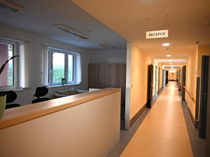 OBRAZEM: Hradecký kraj dokončil stavbu domova pro seniory v Žacléři za 166 milionů