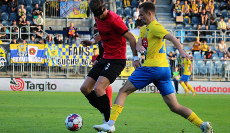 O třech bodech pro Táborsko rozhodl Matoušek. Rezerva Dynama opět vyhrála