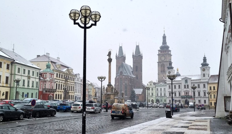 Na dohled je další debata o vzhledu Velkého náměstí v Hradci Králové