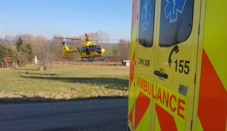 Nehoda na obchvatu České Skalice uzavřela tah z Hradce na Náchod a Polsko