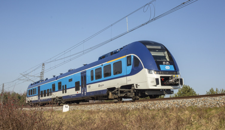 Od neděle bude v Královéhradeckém kraji platit nový jízdní řád. Změny se týkají hlavně vlaků