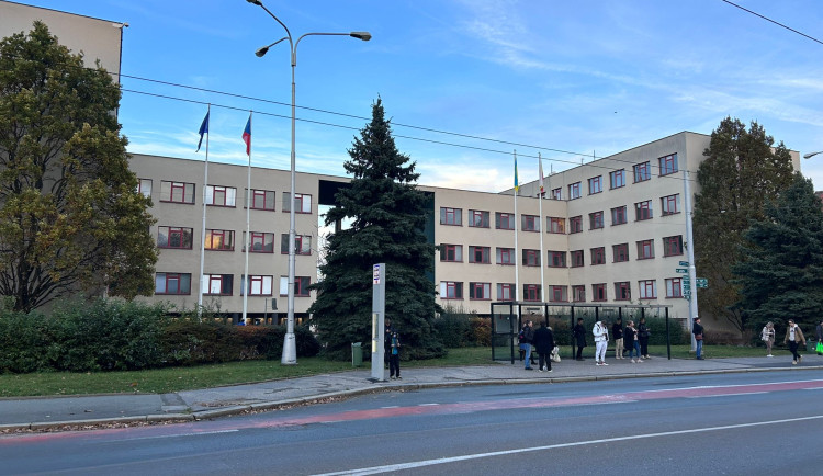 Hradec Králové chce čtvrtmiliardový spor s ADB Invest o stadion ukončit smírem