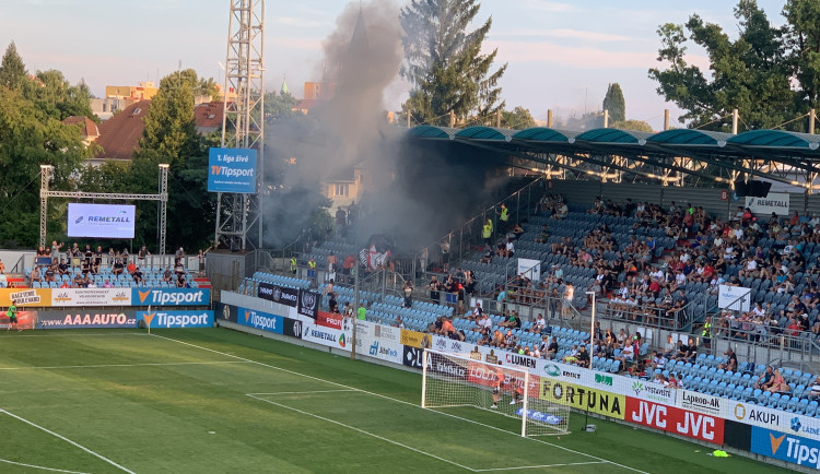 Dynamo uzavře sektor pro domácí kotel. Vypadněte, vzkazují fanoušci